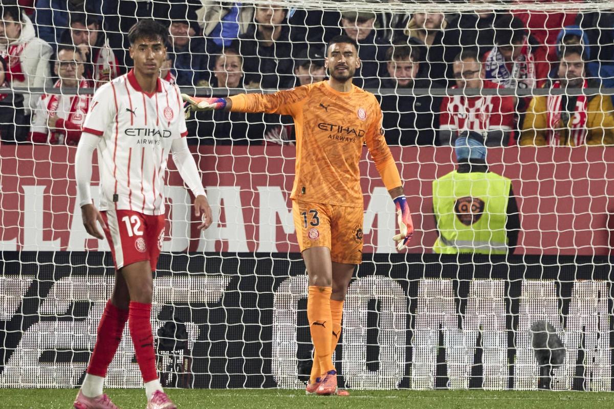 Gazzaniga i Vitor Ries, són dos dels cinc jugadors que no han passat per la infermeria aquesta temporada