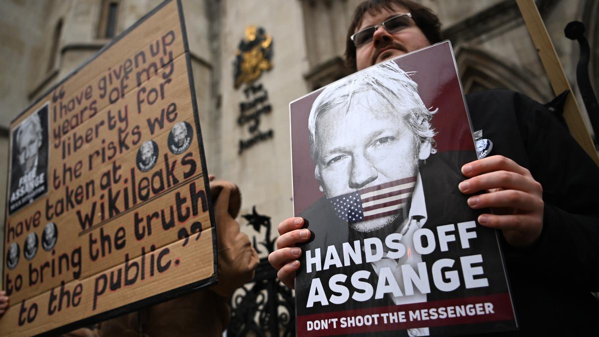 Assange podrá continuar su batalla legal contra la extradición a EEUU.