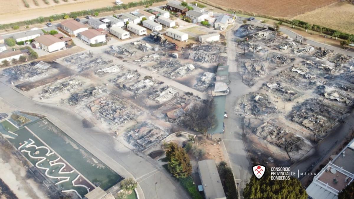 Estado en el que ha quedado el camping tras el incendio.