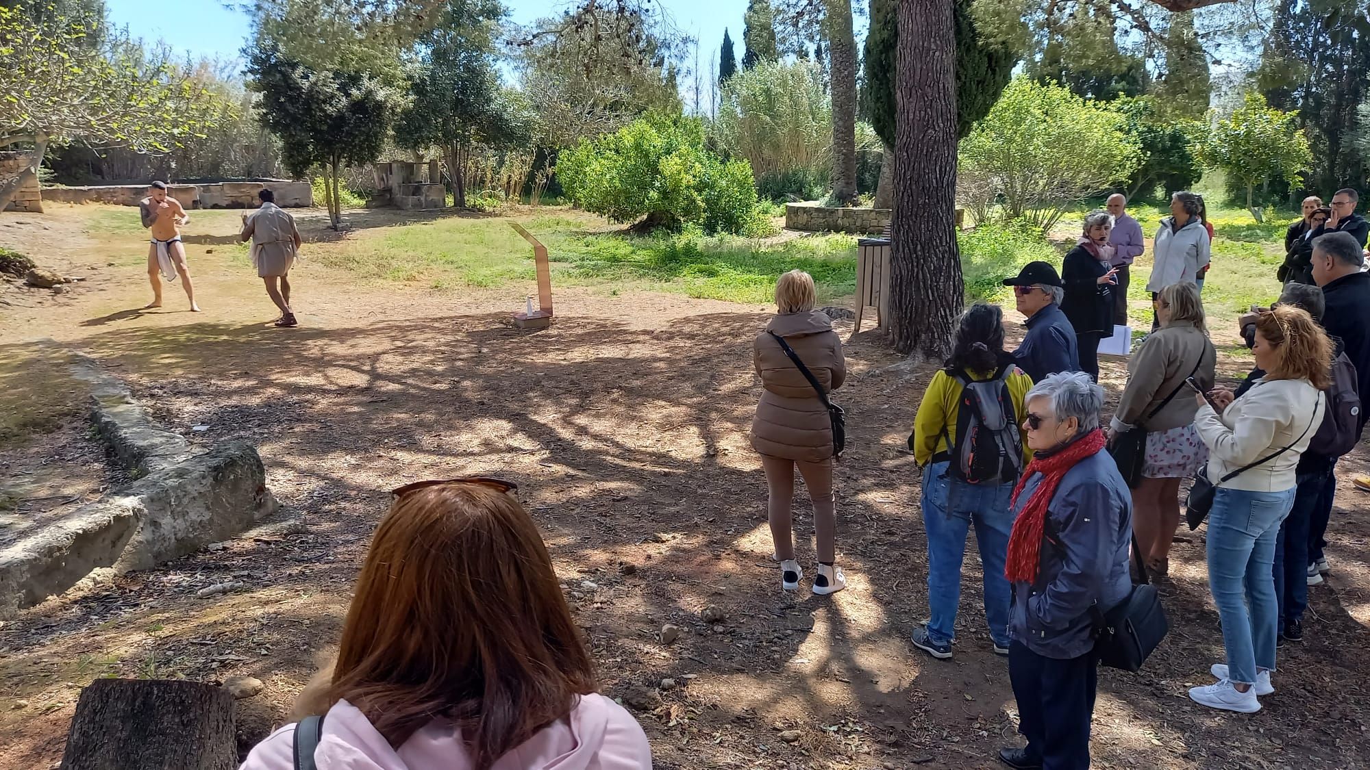 Recorrido teatralizado en Pollentia