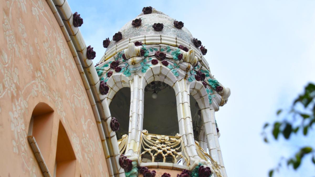 Detalle de la atalaya de la torre.