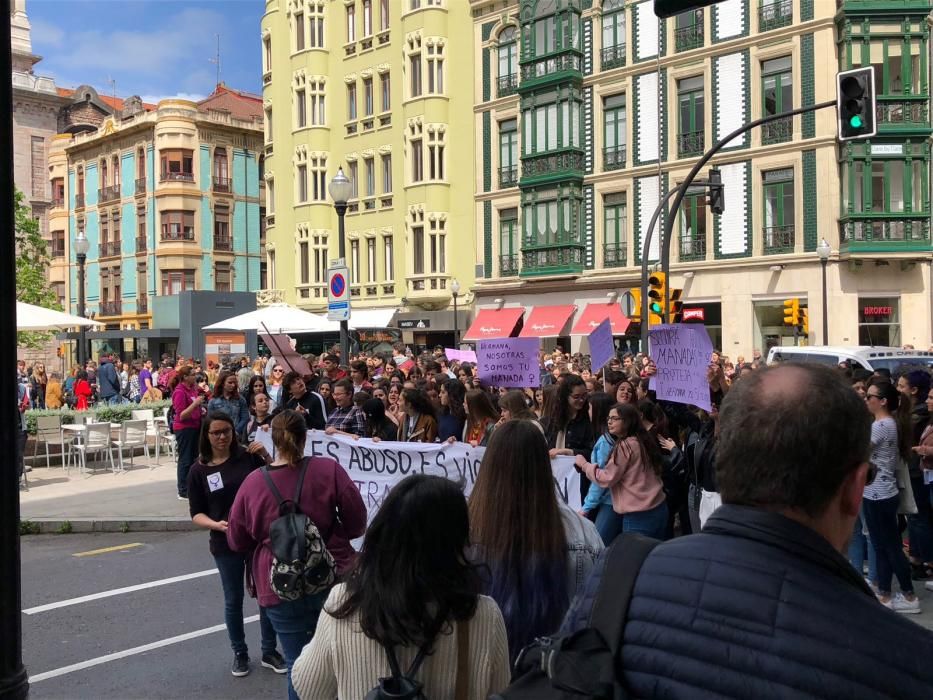 Estudiantes asturianos se manifiestan contra la sentencia de "La Manada"