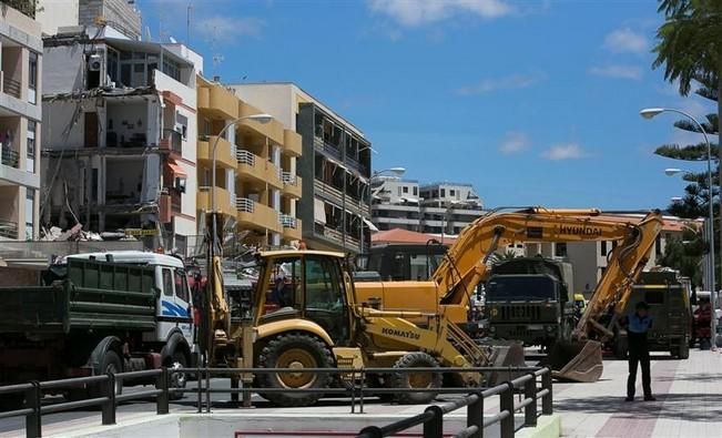 Derrumbe de un edificio de viviendas en Los Cristianos