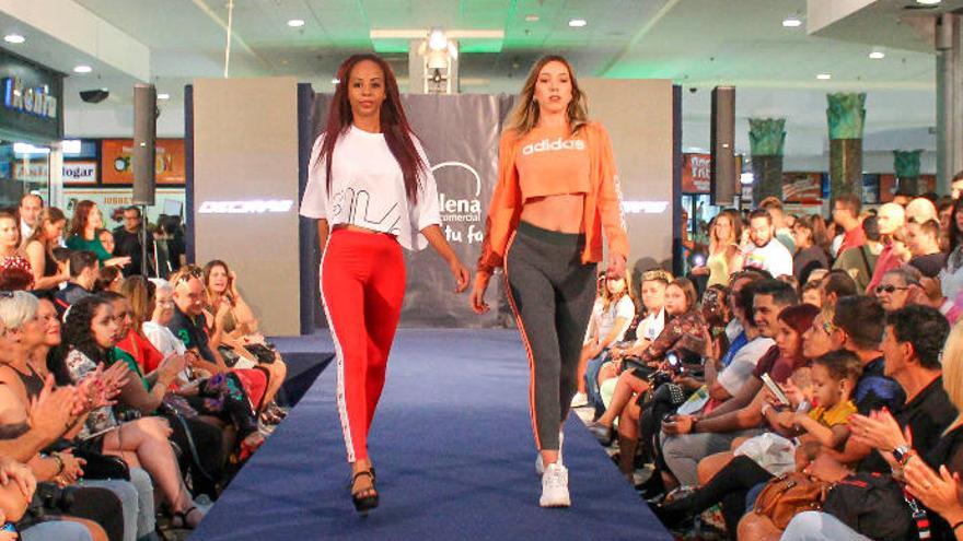 Desfile de las tendencias de temporada de Décimas.