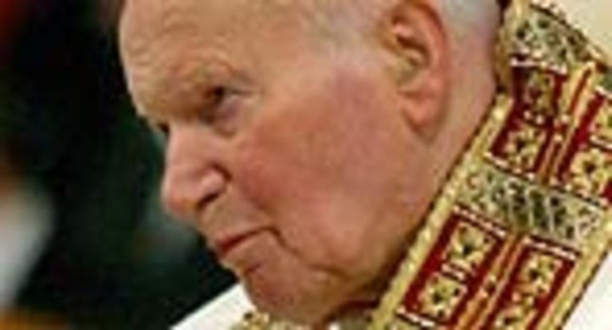 El papa Joan Pau II. El papa Joan Pau II.
