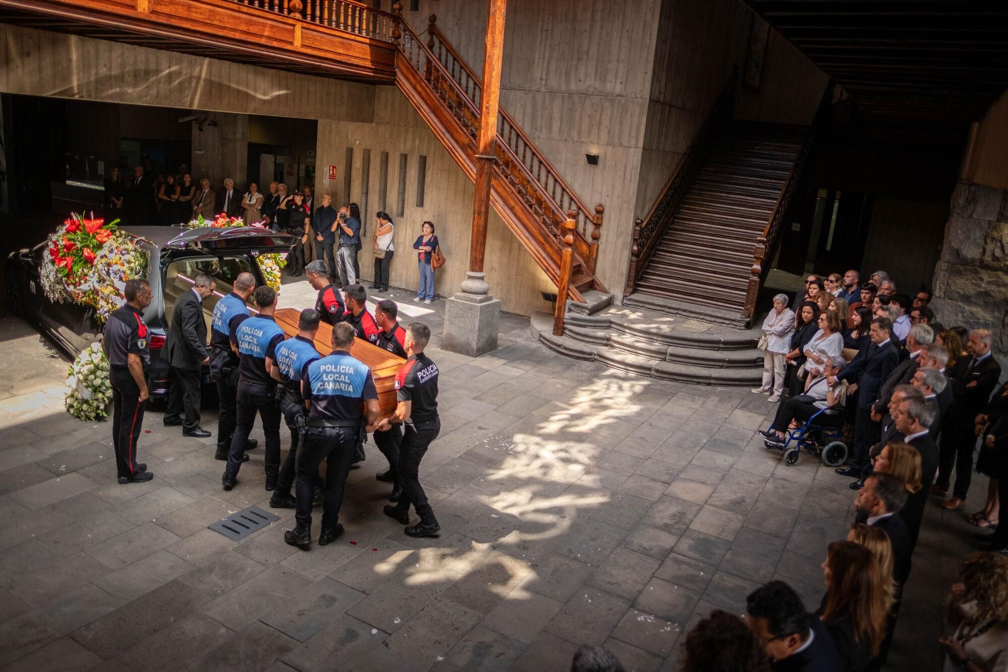 Funeral de Manuel Hermoso en Santa Cruz de Tenerife.