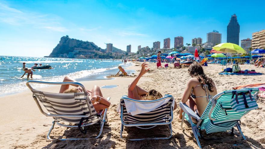 El Consell intensifica su ayuda a la promoción de Benidorm