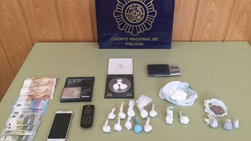 Dos detenidos en Torrevieja con 135 gramos de cocaína