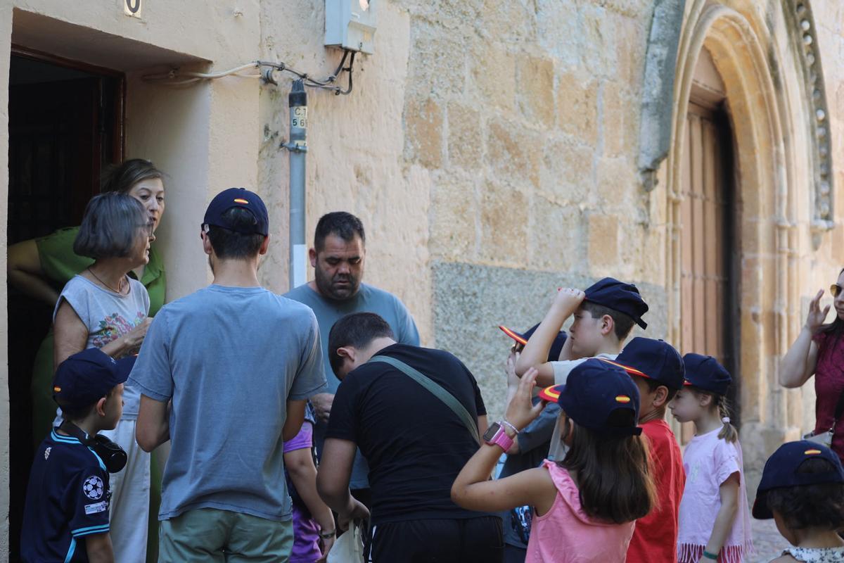 GALERÍA | Los niños de Zamora animan las vacaciones de verano en una entretenida gincana