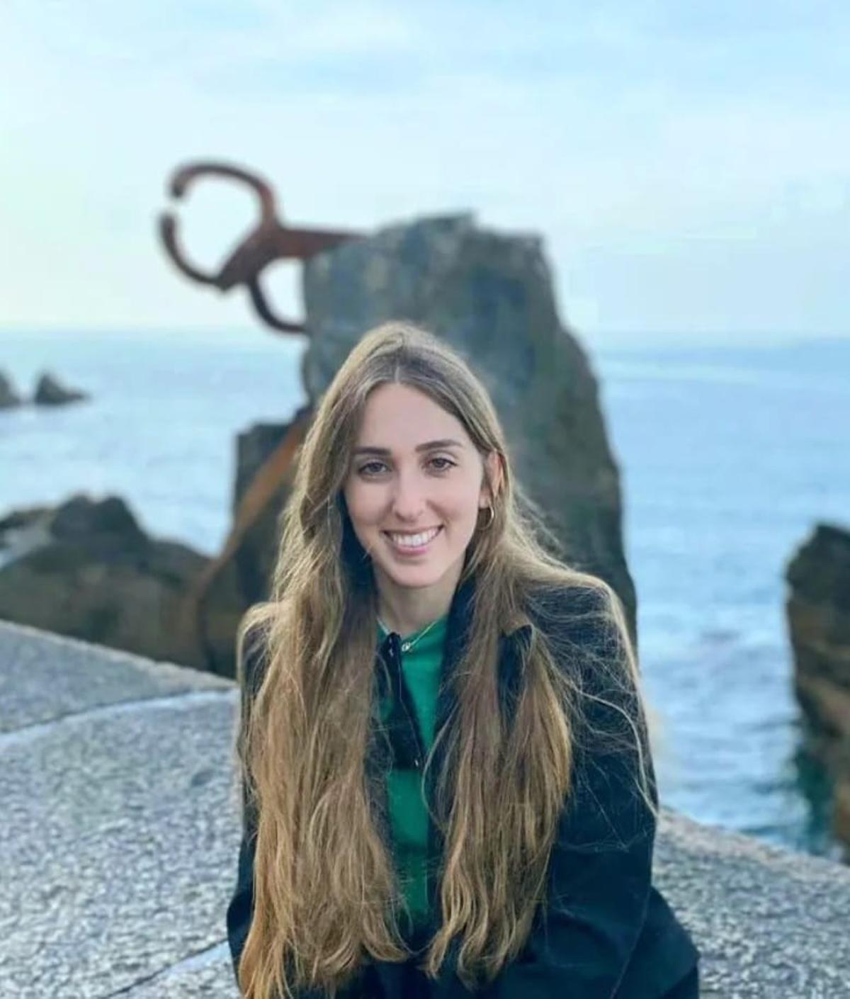 La investigadora alicantina Victoria Cano, autora de una tesis sobre el procesamiento del lenguaje