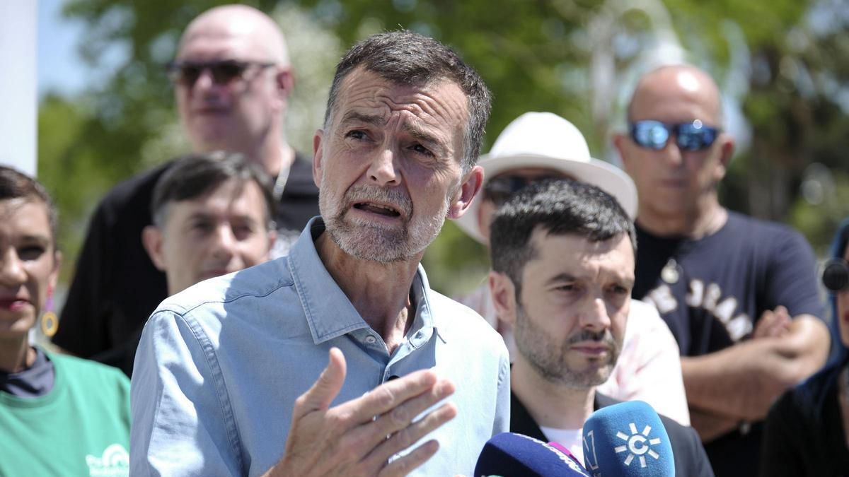 Maíllo defiende intervenir el mercado de la vivienda para que el alquiler no supere el 30 % de la renta