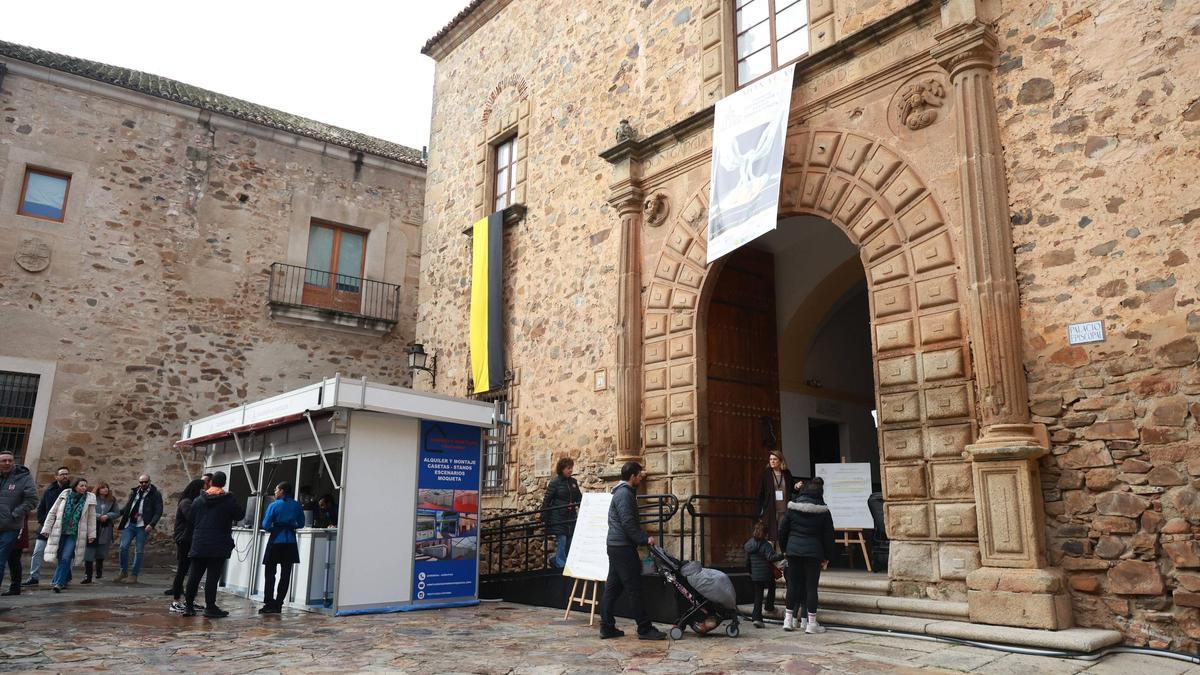 El Palacio Episcopal, durante la pasada Feria Monacal.