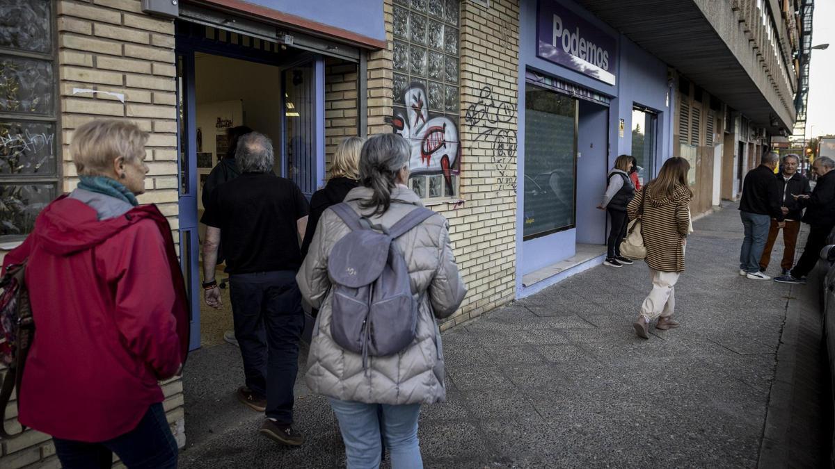 Dimite la dirección de Podemos Aragón en plena crisis por la falta de unión en la izquierda para las elecciones generales del 29N