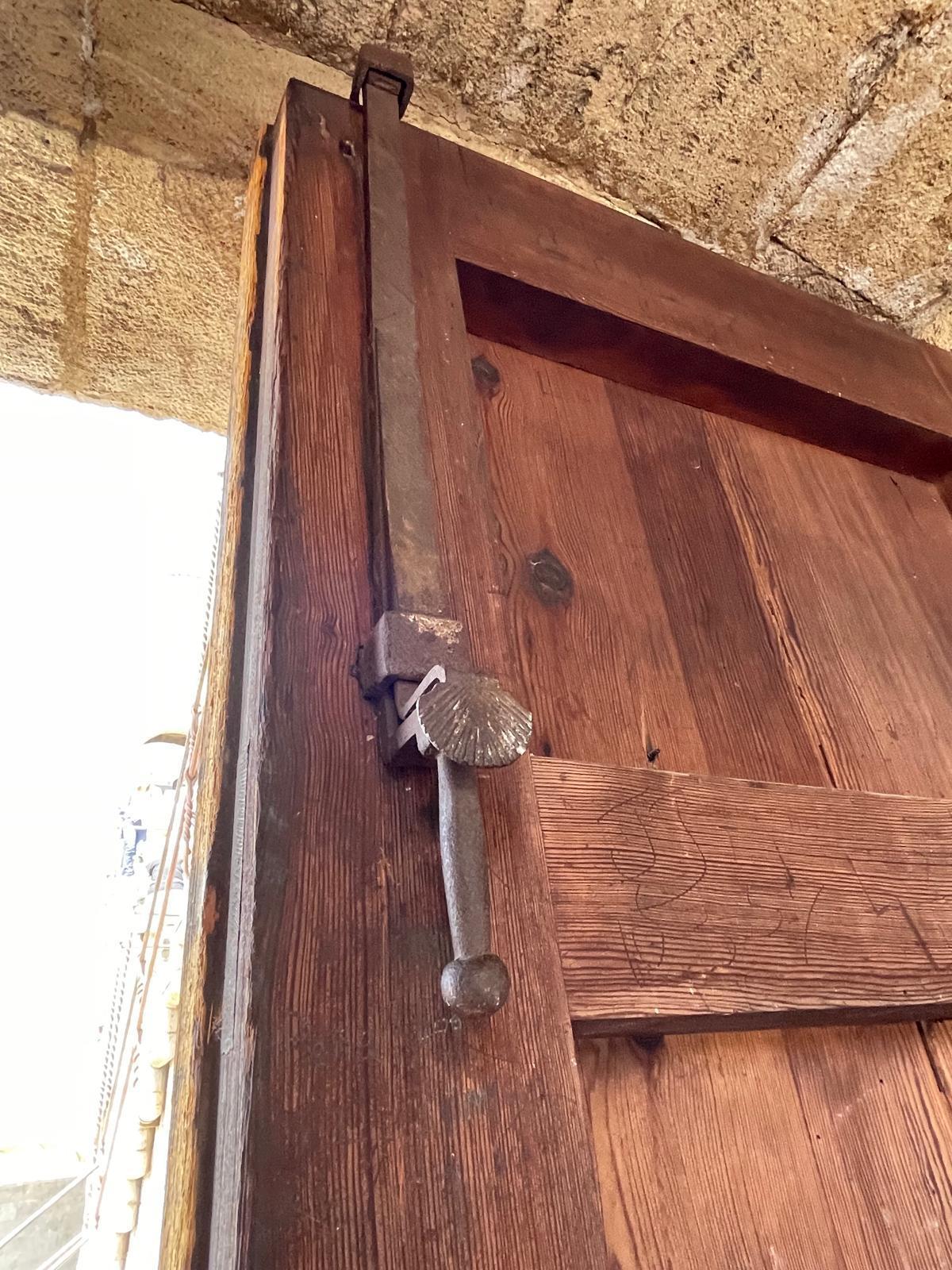Puerta interior de las Torres de Serranos