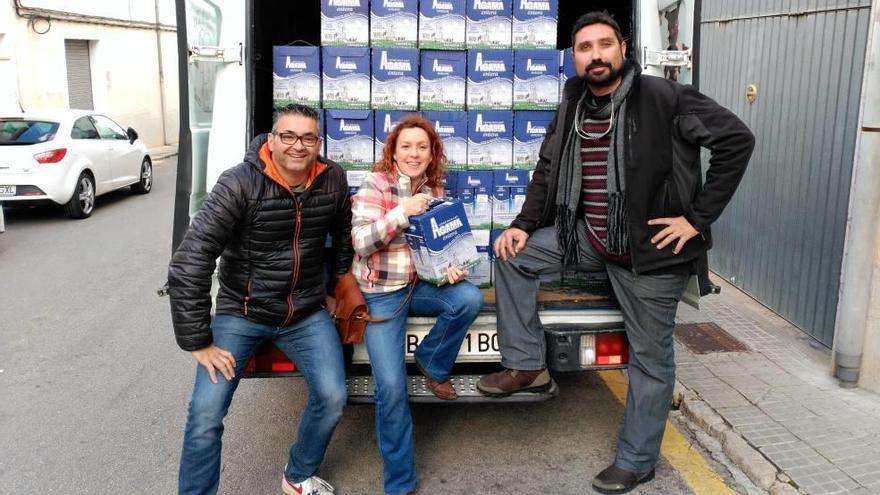 Santa Maria recibe una donación de leche