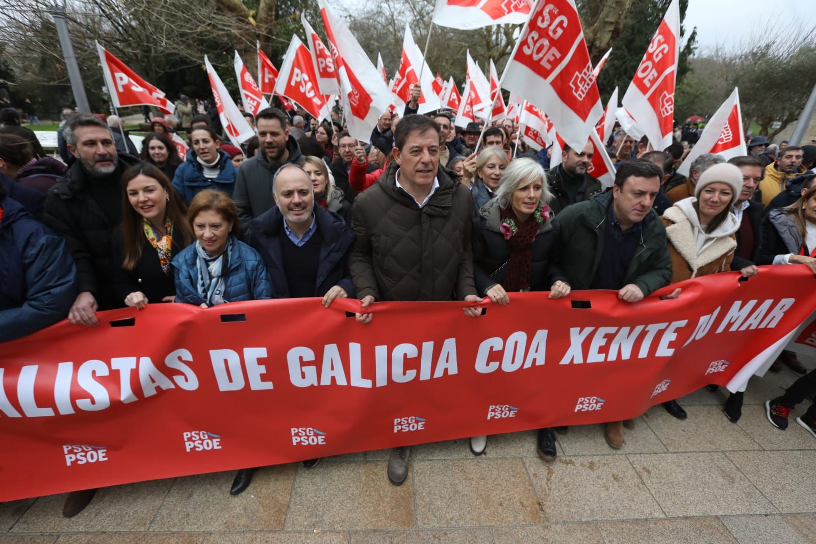 Así se ha desarrollado la manifestación por la crisis de los pélets en Santiago