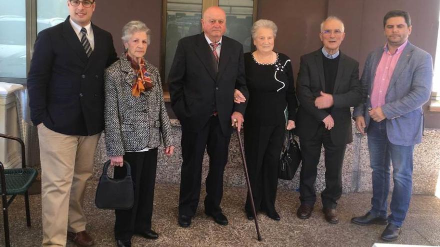 La parroquia de Vega rinde tributo a sus mayores