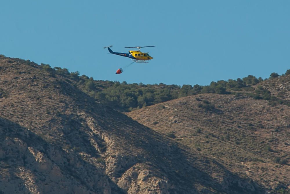 Incendio en la sierra de Crevillent