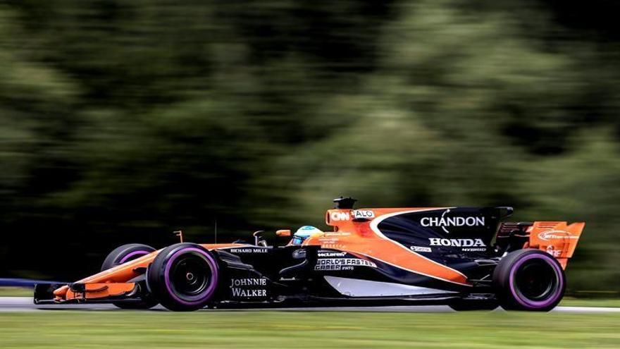 Alonso: &quot;Al llegar a la primera curva nos tocaron y nos arruinaron la carrera&quot;