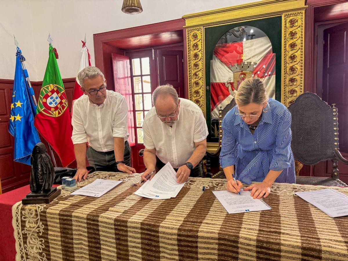 Los municipios de Fonfría y Alcañices renuevan con Miranda la Actas de Fronteras de 1864