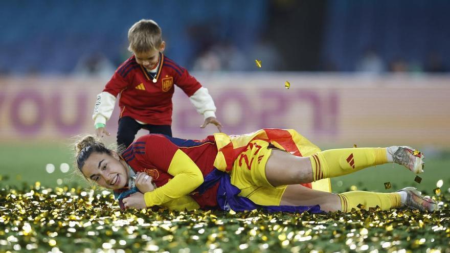 WM-Titel statt Urlaub: Der schnelle Aufstieg von Mallorca-Fußballerin Cata Coll