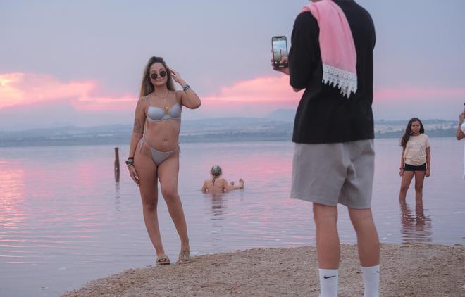 Успех Laguna Rosa de Torrevieja в Instagram насыщает природное пространство.