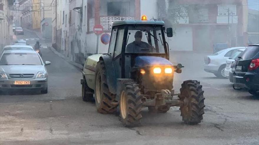 Los agricultores limpian las calles