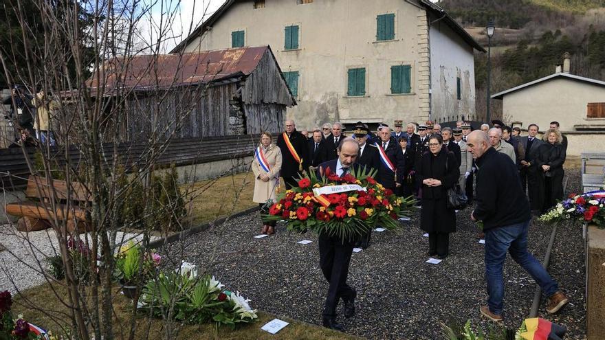 Familiares de víctimas del vuelo de Germanwings estrellado en 2015 demandan al Estado alemán