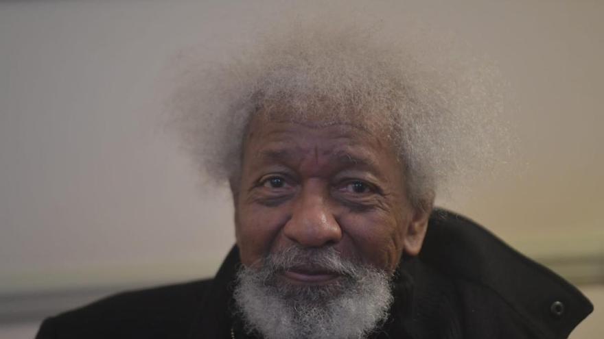 Wole Soyinka en A Coruña: «Intenté escribir en español en prisión. Fue una dulce venganza: escribir en una lengua que mis torturadores no entendían»