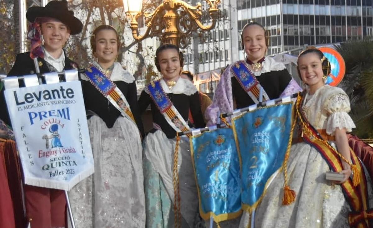 La falla infantil se llevó también el premio "Colilla" de ingenio y gracia