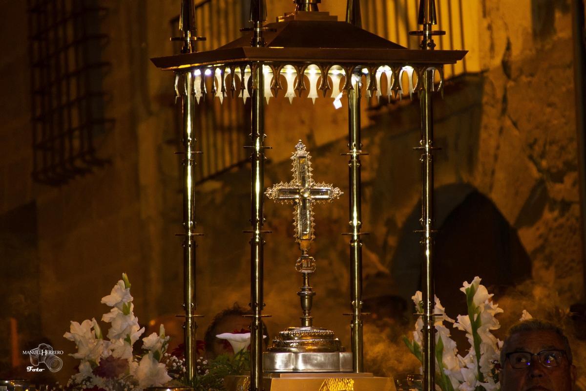 La Vera Cruz de Caspe, una reliquia de excepcional valor histórico y espiritual, prácticamente única en España.