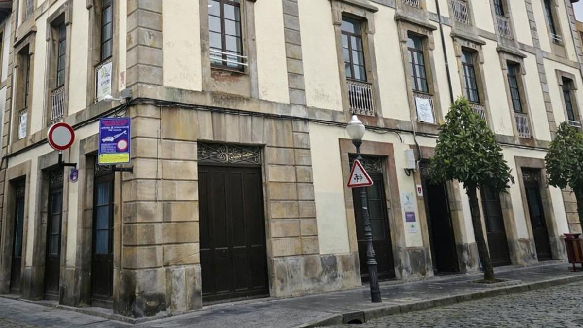 El edificio del Colegio San Rafael de Villaviciosa.
