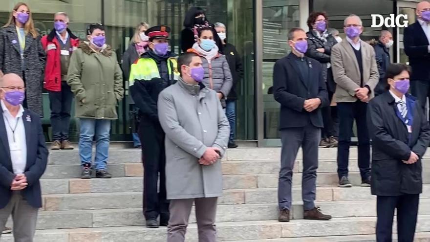 Minut de silenci a Girona pel Dia internacional per a l'eliminació de la violència envers les dones