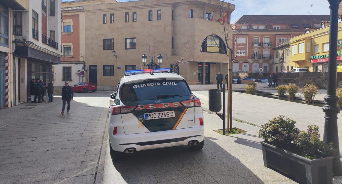 La doble violación ocurrió el pasado lunes y el agresor fue detenido el martes y puesto en libertad esa mañana.