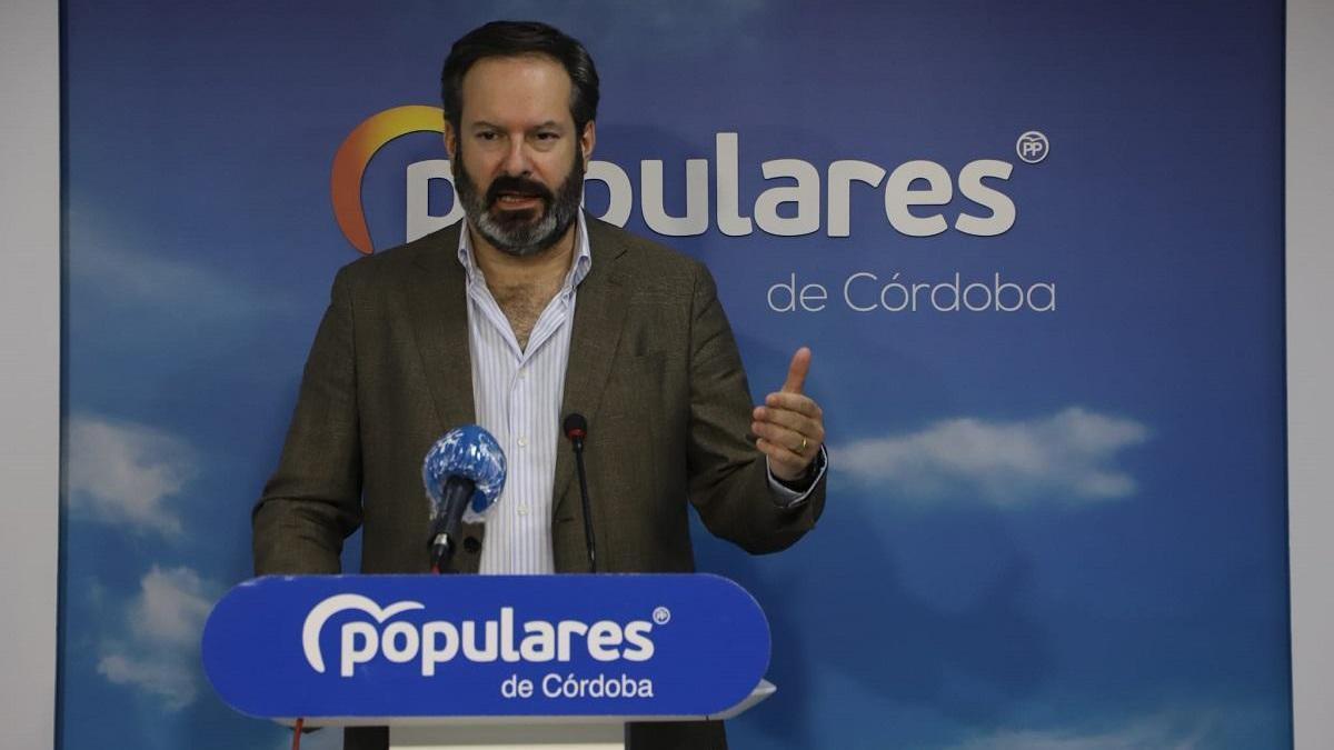 Molina critica que el PSOE pida &quot;aplaudir&quot; una pérdida de 233 millones en la PAC para la provincia