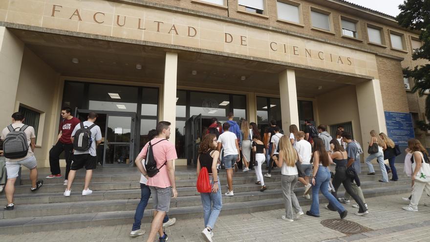 De tal palo, tal estudiante, perfil socioeconómico del universitario aragonés