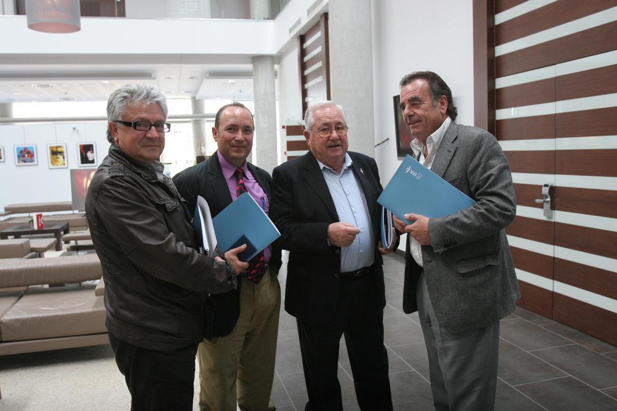 Junta directiva patronal del calzado, con Jaime Carbonell, Jose Orts, Antonio Galiana y el desaparecido Pascual Ros