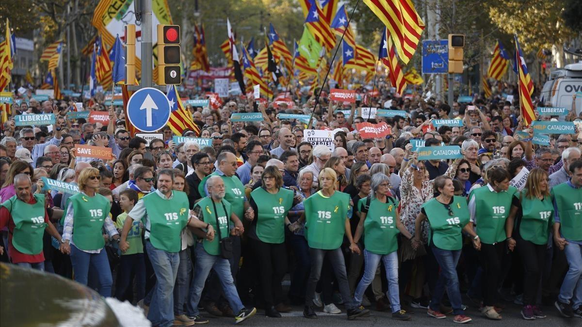 zentauroepp40630225 manifestacin171021174854