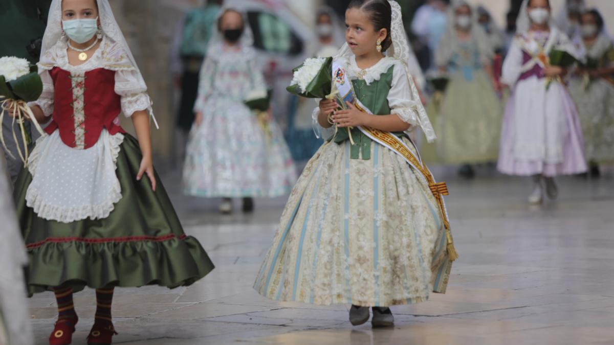 Búscate en el segundo día de Ofrenda por la calle de la Mar (entre las 19.00 y las 20.00 horas)