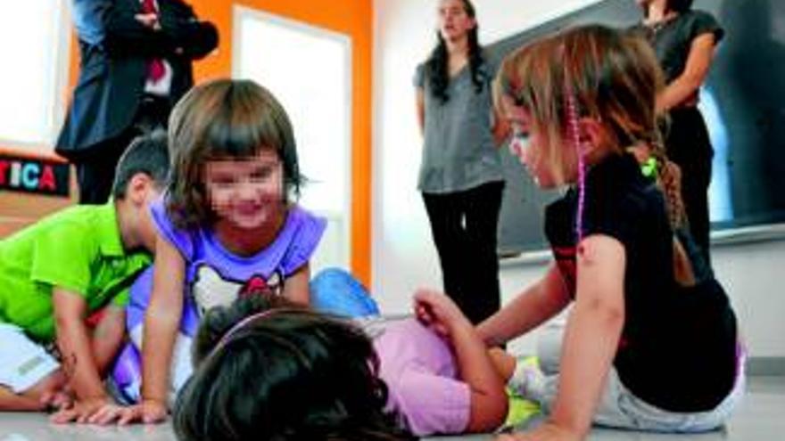 Uno o dos niños por aula sufren falta de atención o hiperactividad