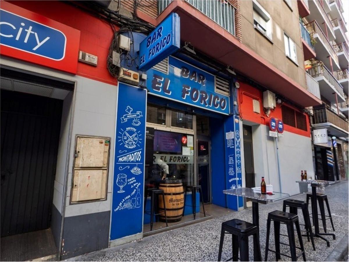 Fachada del bar El Forico, en San José.