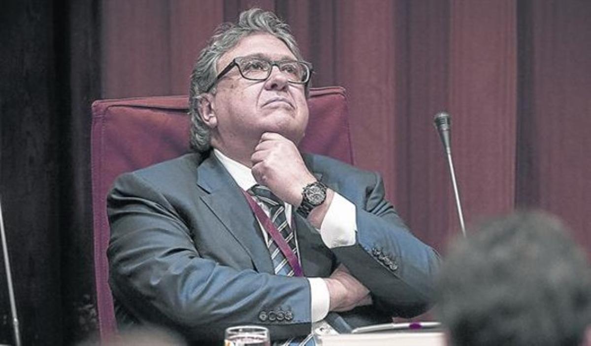 Repetidor 8 Sánchez Carreté, ahir, durant la comissió d’investigació sobre el ’cas Pujol’, al Parlament.