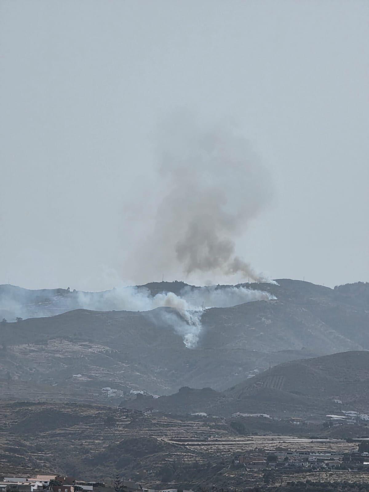 Conato de incendio de Telde, en imágenes Conato de incendio de Telde, en imágenes