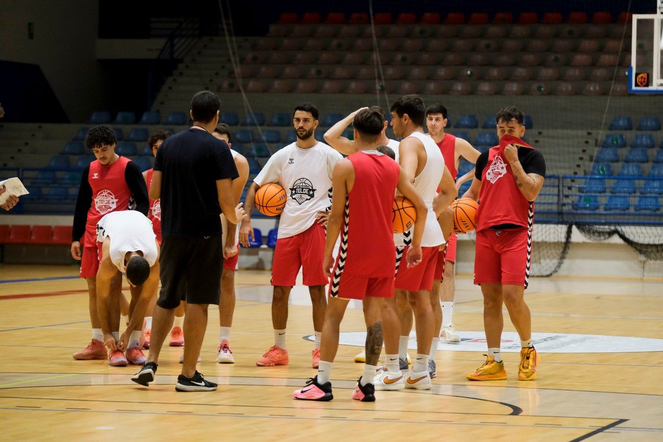 Entrenamiento del CB Telde