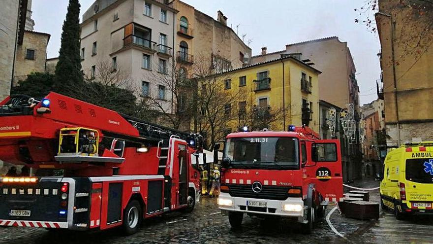 Una fregidora provoca un incendi al König del   costat del Cul de la Lleona