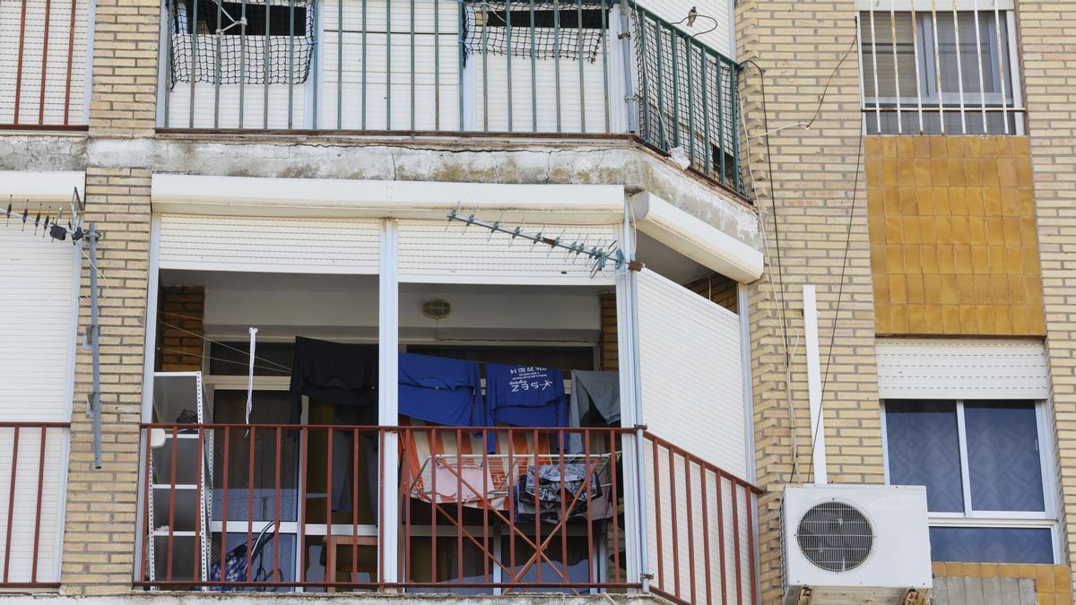 La Guardia Civil investiga el asesinato machista de una mujer en Mairena del Aljarafe, en imágenes