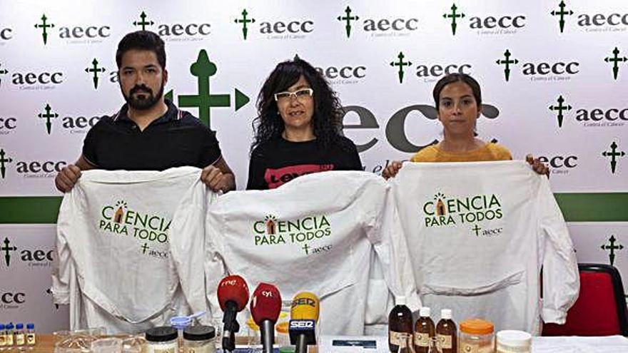 Desde la izquierda, Rubén Sánchez, María Irene González y María Montejo, durante la rueda de prensa.