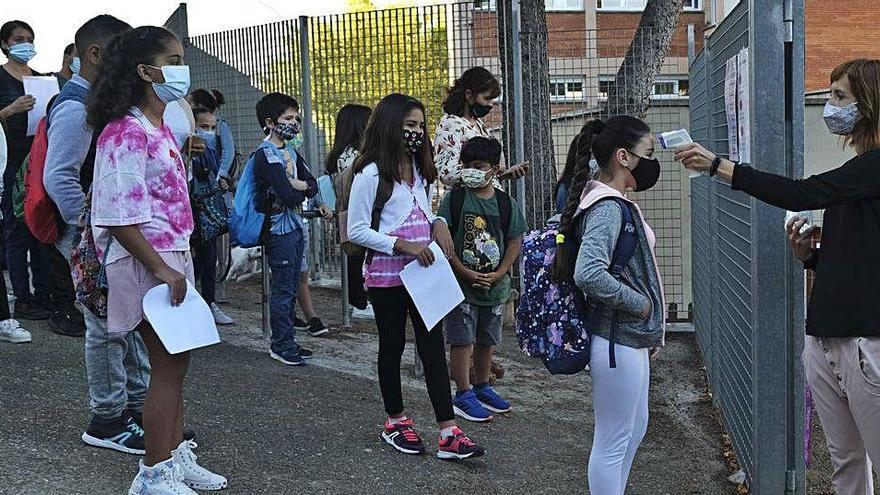 L&#039;entrada dels nens a l&#039;escola Sant Ignasi de Manresa