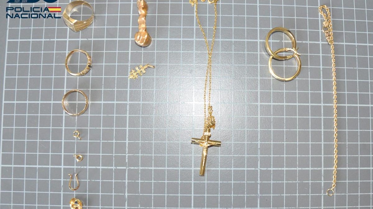 Joyas robadas recuperadas por la Policía Nacional.