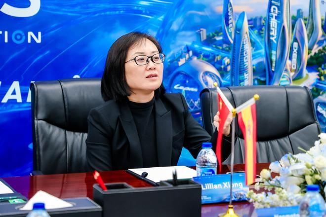 Lillian Xiong, CEO de Exlantix: "Buscamos un nuevo espacio en el mercado, no queremos las ventas de nadie"